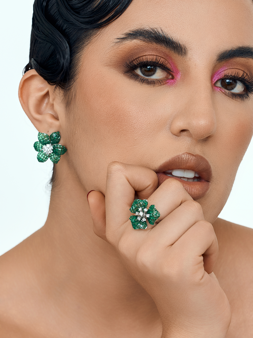 Timeless Elegance Bloom Ring Emerald