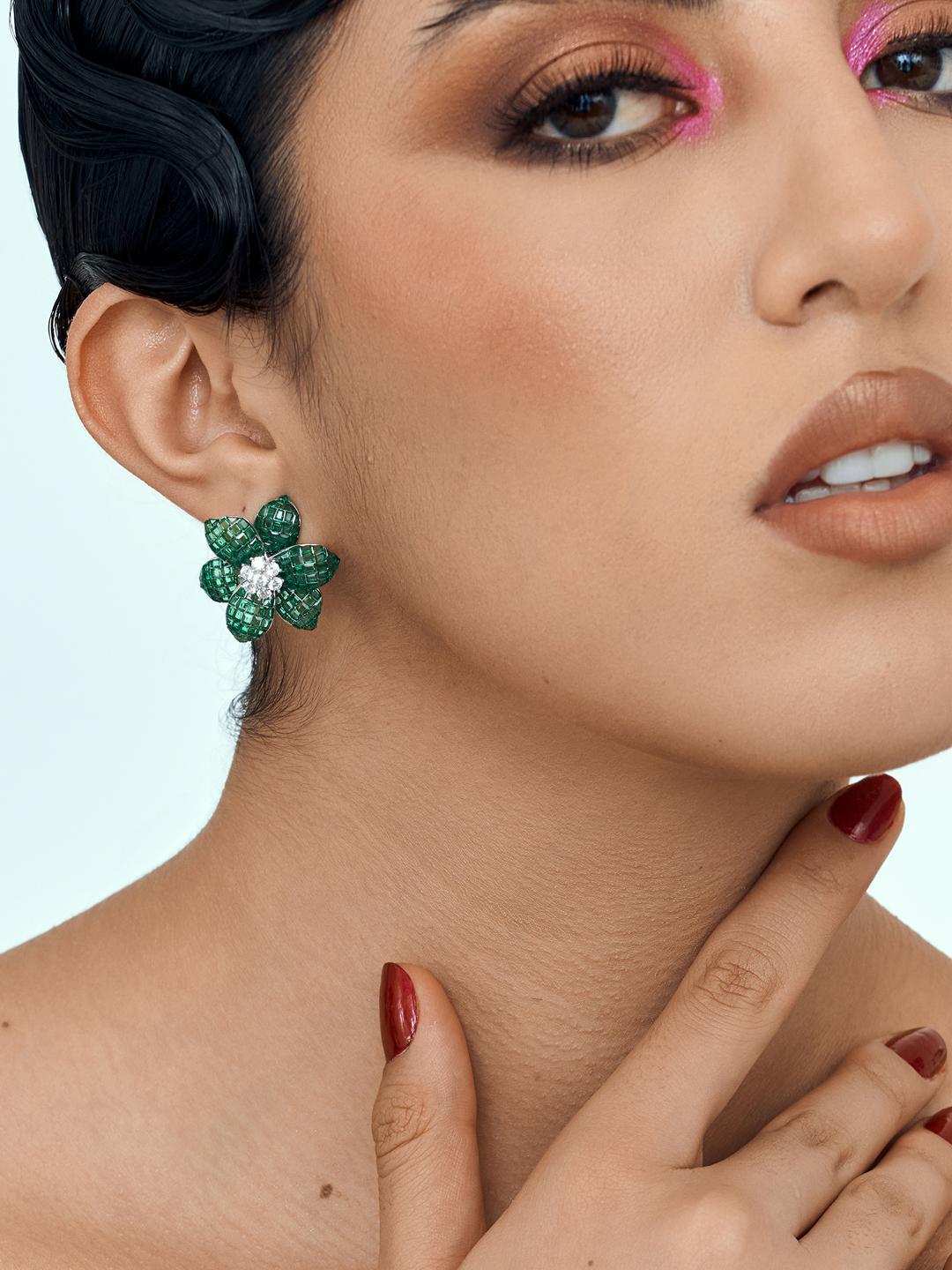 Timeless Bloom Earrings Emerald