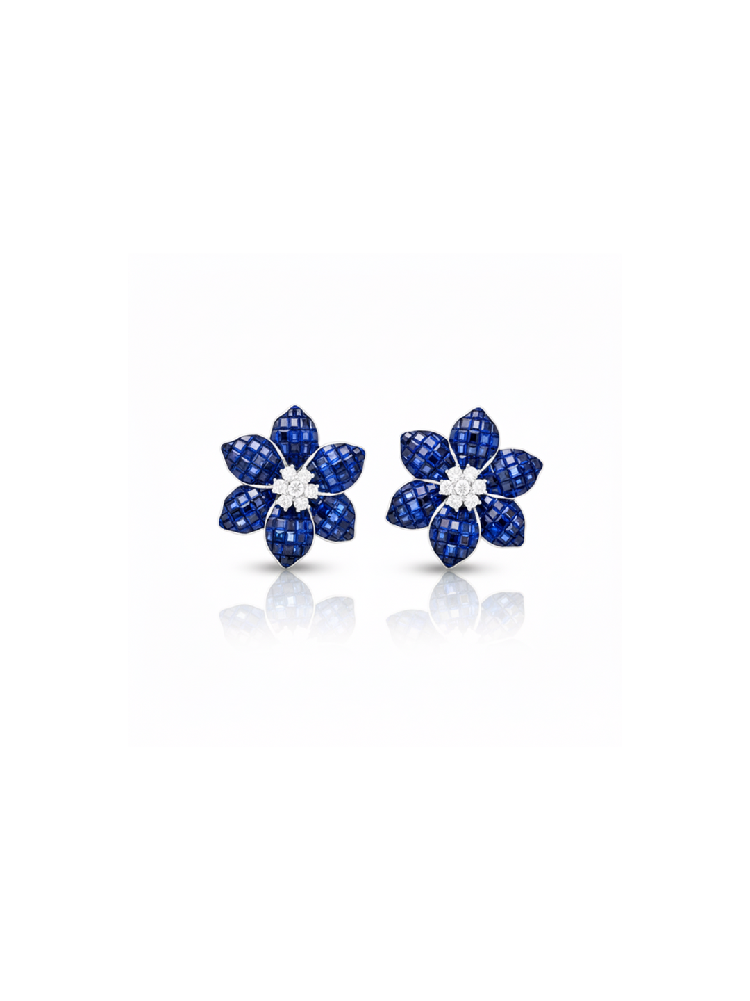 Timeless Bloom Earrings Sapphire